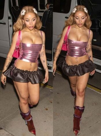 Full leaked Doja cat  page private onlyfans photo