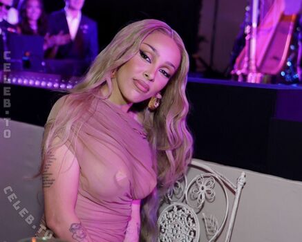 Full leaked Doja cat  page private onlyfans photo