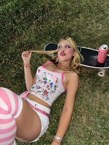 Full leaked Doll sema private onlyfans photo