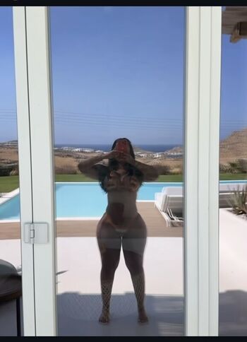 dollfacejess