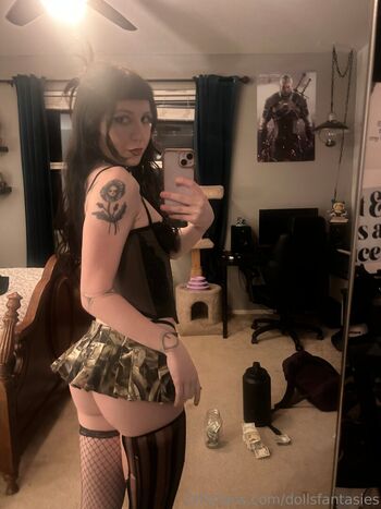 Full leaked Dollsfantasies private onlyfans photo