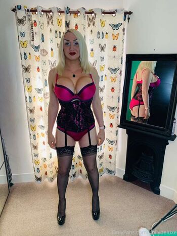Full leaked Dolly loves private onlyfans photo