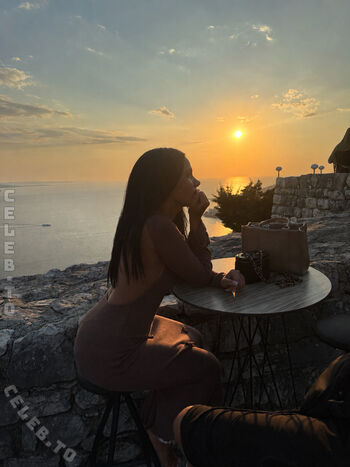 Full leaked Doloryva private onlyfans photo