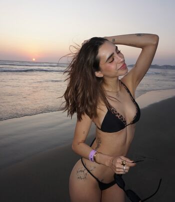 Full leaked Domelipa private onlyfans photo