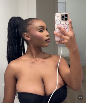 Full leaked Donna lettah private onlyfans photo