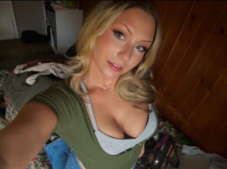 Full leaked Dorixoxo page private onlyfans photo