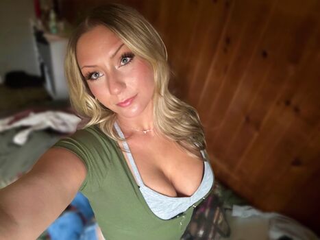 Full leaked Dorixoxo private onlyfans photo