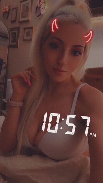 Full leaked Double debs private onlyfans photo