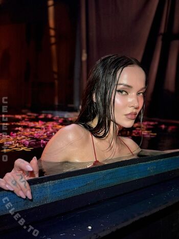 Full leaked Dove cameron page private onlyfans photo