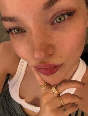 Full leaked Dove cameron page private onlyfans photo