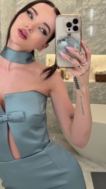 Full leaked Dove cameron page private onlyfans photo