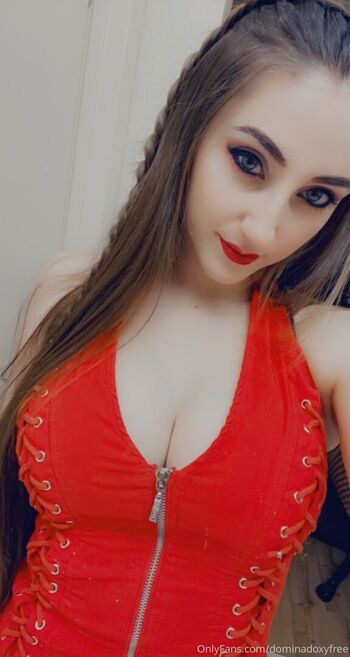 Full leaked Doxyvip private onlyfans photo