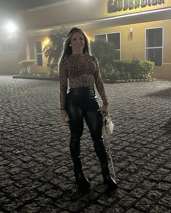 Full leaked Dra thatiane oliveira page private onlyfans photo