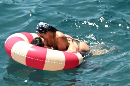 Full leaked Dua lipa  page private onlyfans photo