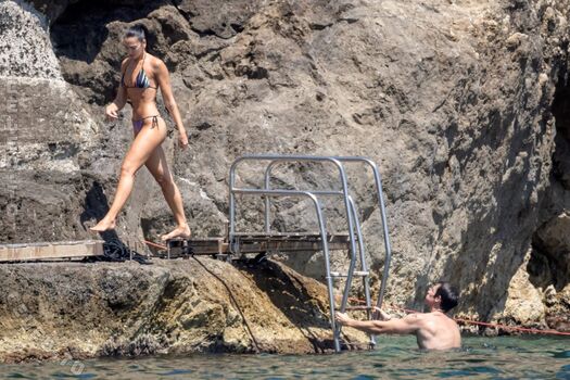 Full leaked Dua lipa  page private onlyfans photo