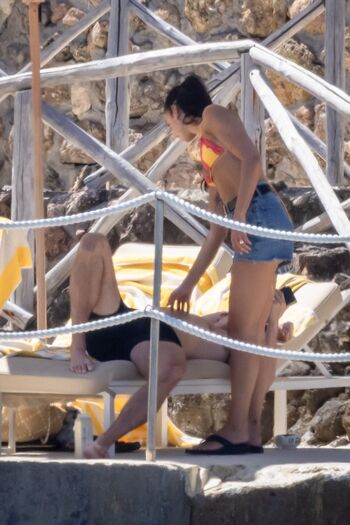 Full leaked Dua lipa  page private onlyfans photo
