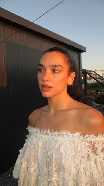 Dua Lipa