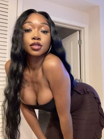 Full leaked Duchessdiorr page private onlyfans photo