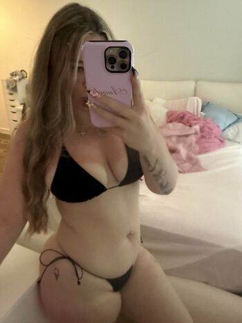 Full leaked Dulyiis private onlyfans photo