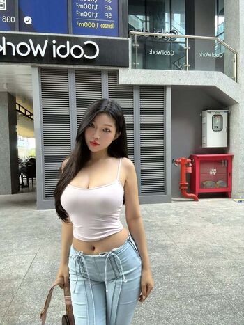 Full leaked Duyenn hipp private onlyfans photo