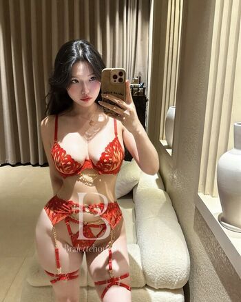 Full leaked Duyenn hipp  page private onlyfans photo
