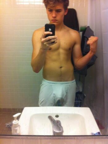 Full leaked Dylan sprouse private onlyfans photo