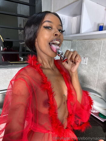 Full leaked Ebonynaomii private onlyfans photo