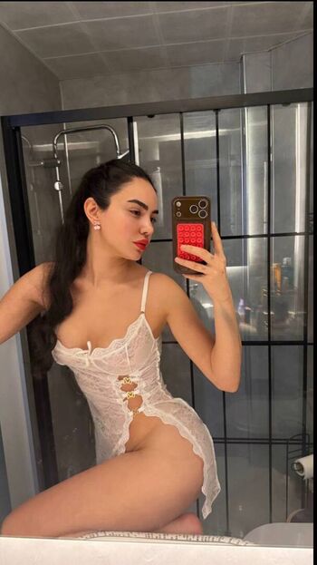 Full leaked Ece ronay  page private onlyfans photo