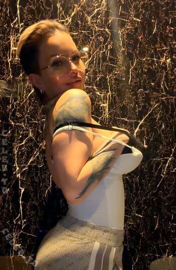Full leaked Edith stehfest private onlyfans photo
