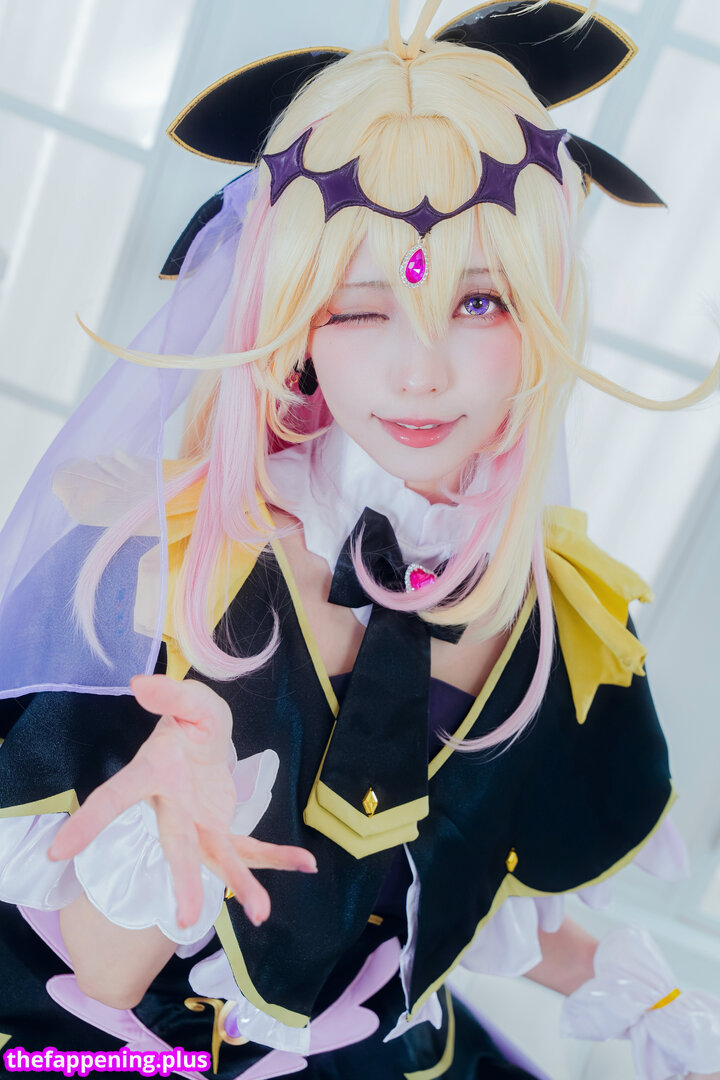 Ely Cosplay / Ely_eee / eeelyeee Çıplak OnlyFans Fotoğrafı #357