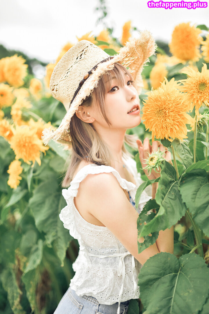 Ely Cosplay / Ely_eee / eeelyeee 누드 OnlyFans 사진 #436