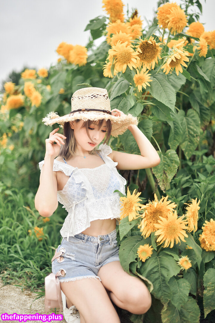 Ely Cosplay / Ely_eee / eeelyeee Naken OnlyFans Foto #443