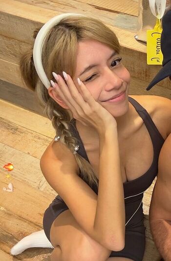 Eeeveenara