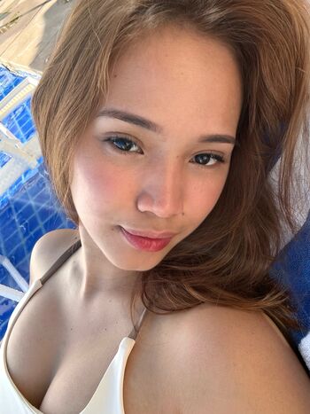 Full leaked Eerickarosales private onlyfans photo