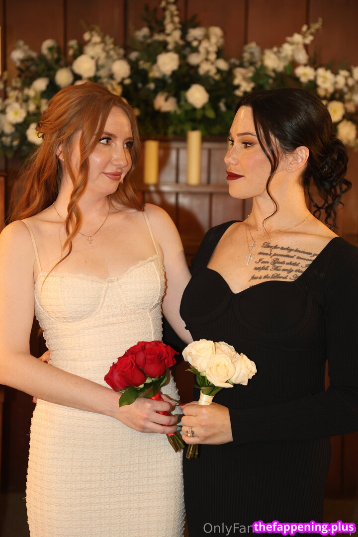 Eevee Bee / Eeveebeeshow / eevee_bee / eeveebee Foto OnlyFans Desnuda #21