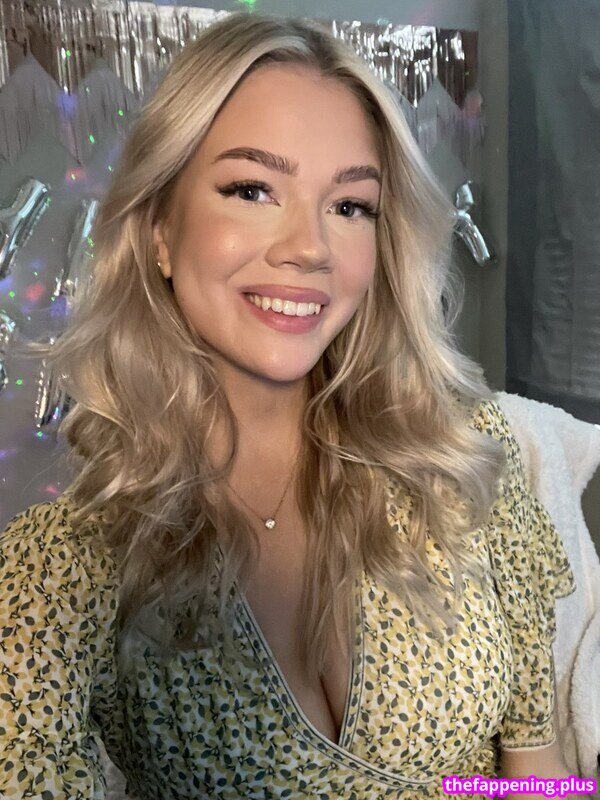 eeviex / ellaeeviex / https: / xeeeviex Фото оголеного OnlyFans #2