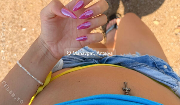 Full leaked Einfachlia private onlyfans photo