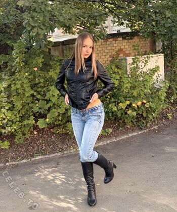 Full leaked Einfachlia private onlyfans photo