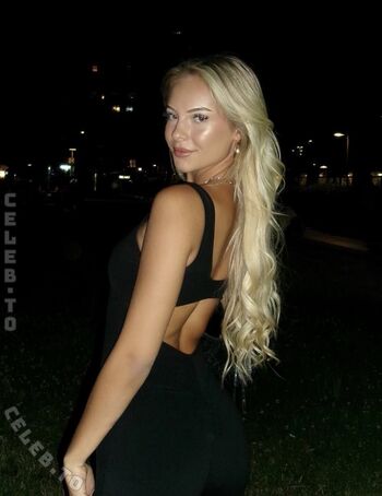 Full leaked Einmarlenchen private onlyfans photo