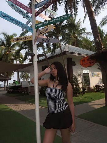 Full leaked Elara lyyy page private onlyfans photo