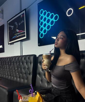 Full leaked Elara lyyy private onlyfans photo