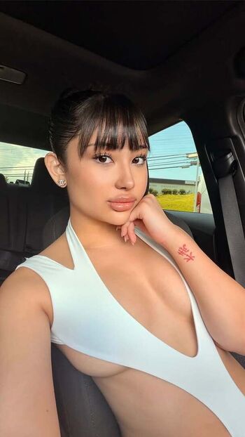 Full leaked Elara private onlyfans photo