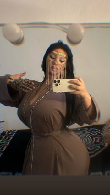 _Elegancewoman_