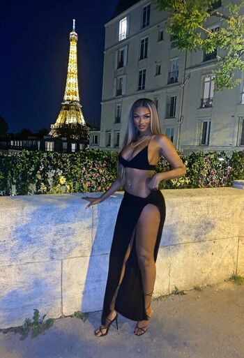 Full leaked Elinda san page private onlyfans photo