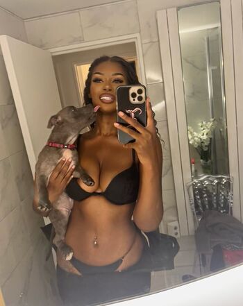 Full leaked Elinda san private onlyfans photo