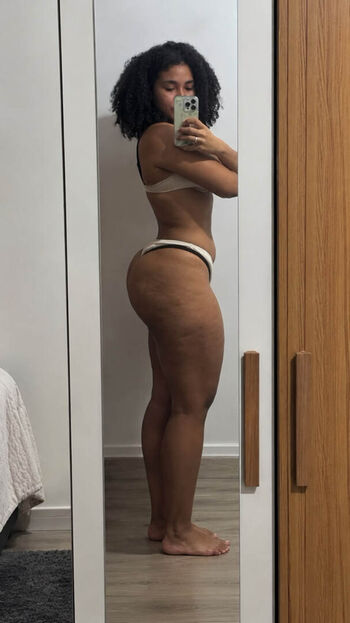 Full leaked Elisa gabrielly private onlyfans photo