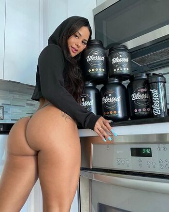 Full leaked Elise henry private onlyfans photo