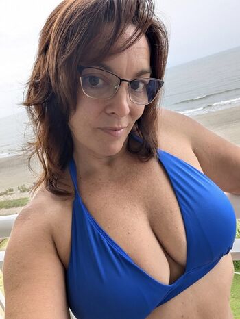 EliteMomma_69