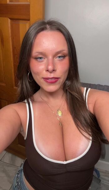 Full leaked Elizabeth owens page private onlyfans photo