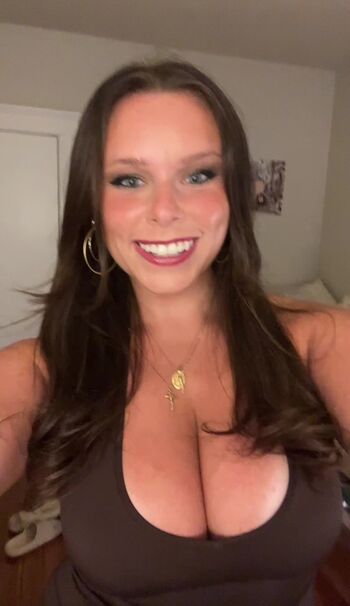 Full leaked Elizabeth owens page private onlyfans photo